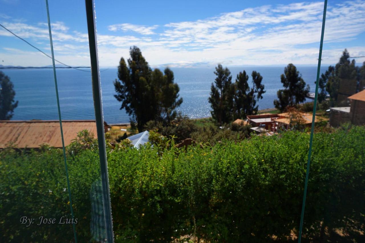 Tikawasi Homestay Comunidad Pueblo Isla Amantani Jose Luis Ocosuyo 외부 사진