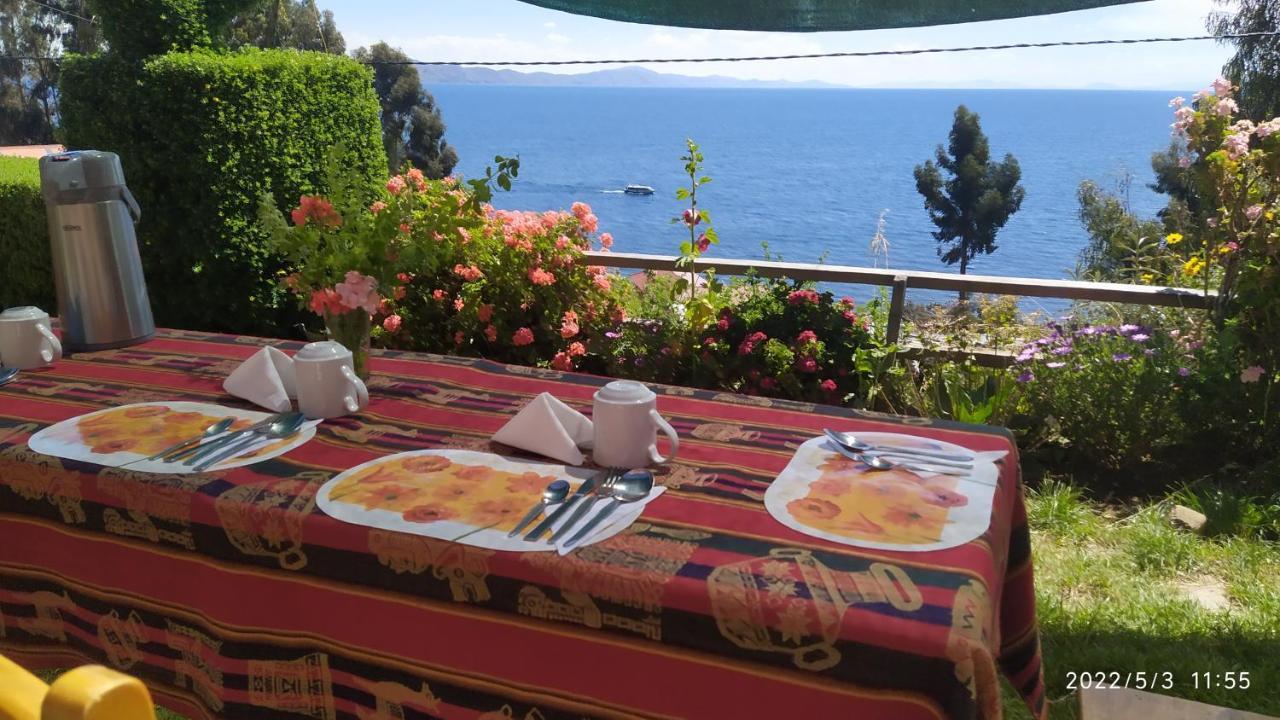 Tikawasi Homestay Comunidad Pueblo Isla Amantani Jose Luis Ocosuyo 외부 사진
