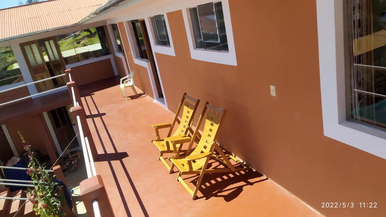 Tikawasi Homestay Comunidad Pueblo Isla Amantani Jose Luis Ocosuyo 외부 사진